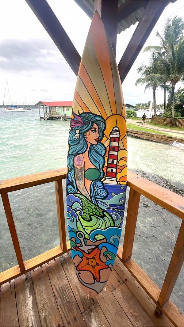 She Guides the Tide